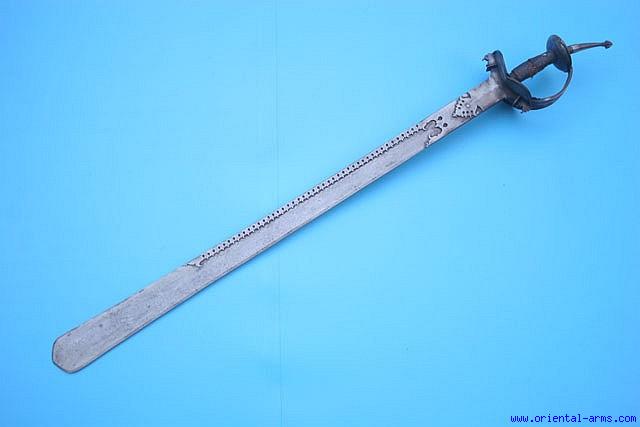Oriental-Arms: Very Good Khanda / Patisa Sword with Damascus Blade