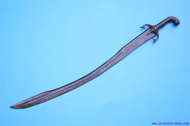 Oriental-Arms: Very Good 19 C. Kilij Style Persian Qajar Period, Revival  Sword.